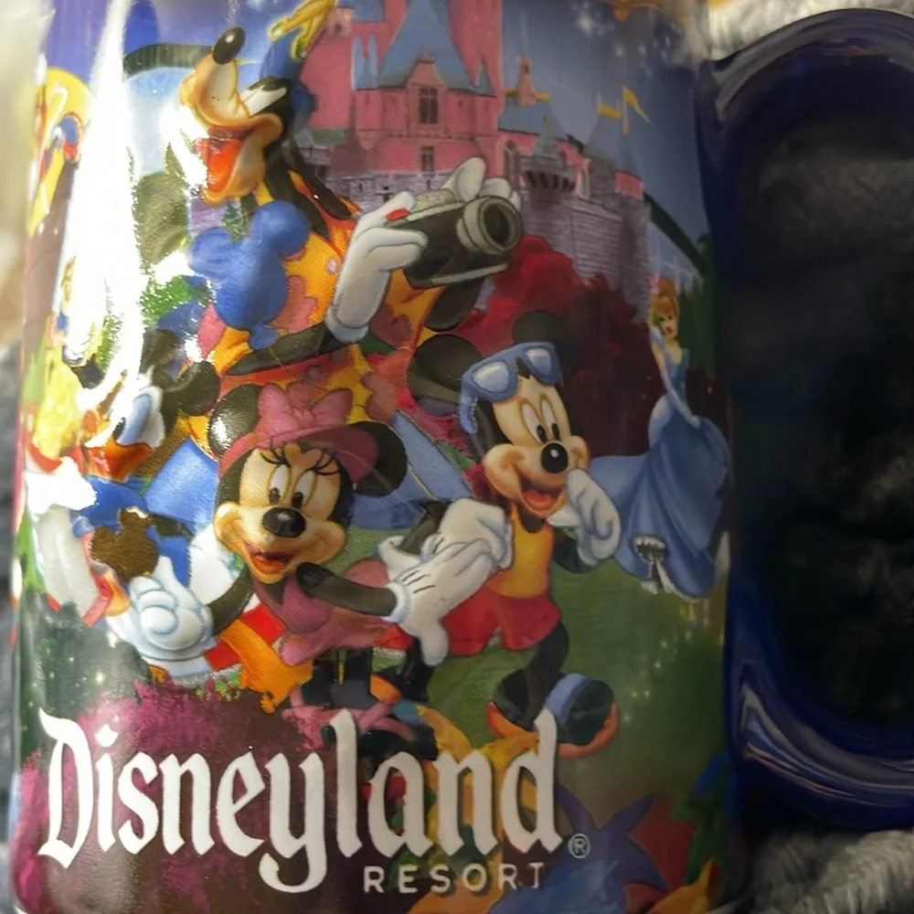 Disneyland Resort Magic Kingdom 3D Blue Mug! Collectors treasure 2013 piece NEW
